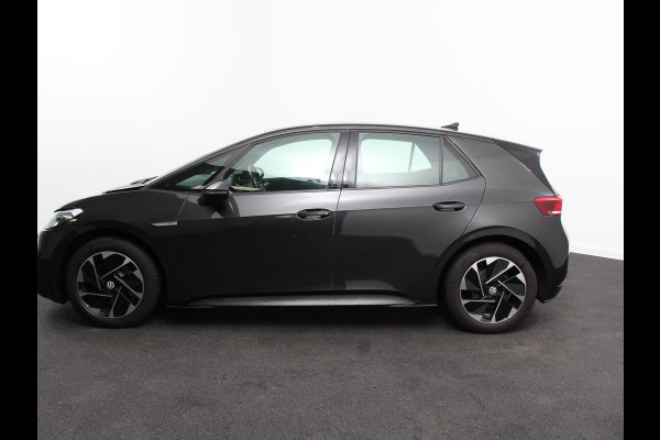 Volkswagen ID.3 Pro 58 kWh Navigatie Apple Carplay/Android Auto Parkeersensoren  Adaptive Cruise Control Stoel- en stuurverwarming Full Led Climate Control