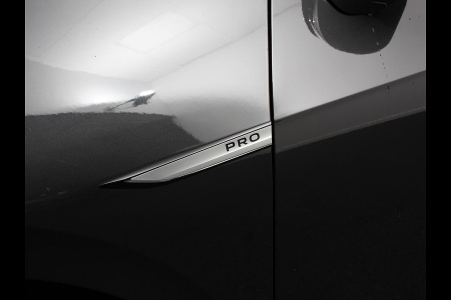 Volkswagen ID.3 Pro 58 kWh Navigatie Apple Carplay/Android Auto Parkeersensoren  Adaptive Cruise Control Stoel- en stuurverwarming Full Led Climate Control