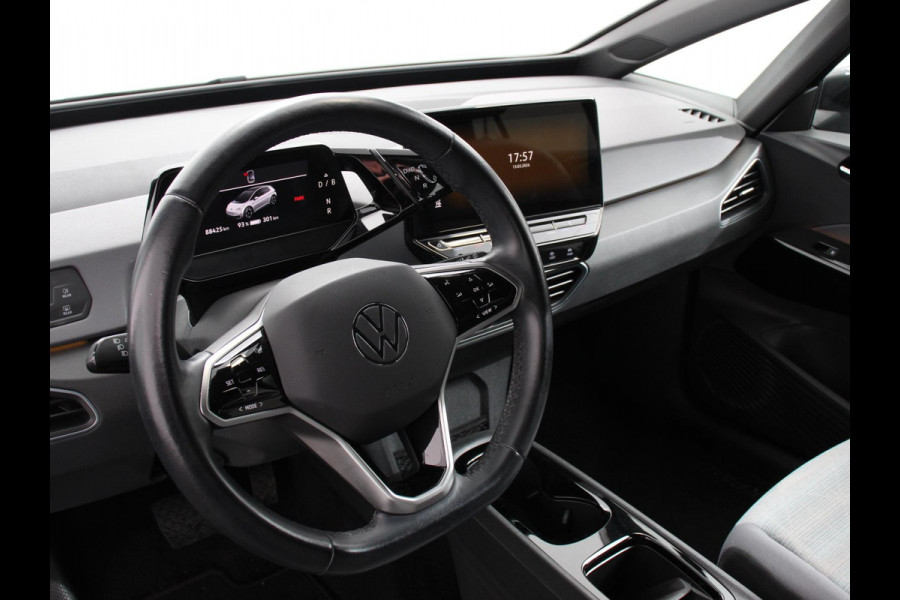 Volkswagen ID.3 Pro 58 kWh Navigatie Apple Carplay/Android Auto Parkeersensoren  Adaptive Cruise Control Stoel- en stuurverwarming Full Led Climate Control