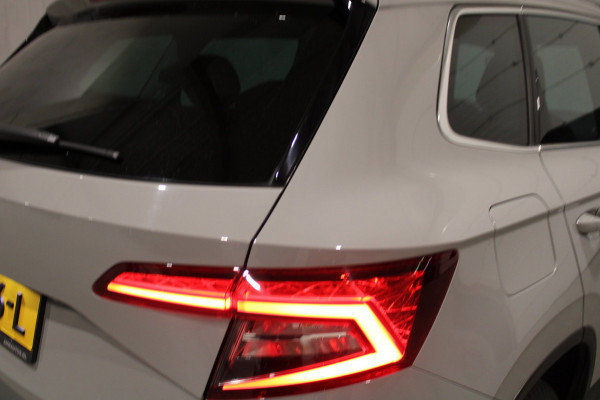 Škoda Karoq 1.5 TSI ACT Sportline Business Pano/Camera/Trekhaak enz Prijs is rijklaar incl bovag
