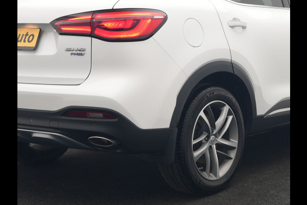 MG EHS 1.5 TGDI Luxury PHEV 258pk Dealer O.H | Panodak | Adaptive Cruise | 360 Camera | Sfeerverlichting | Lederen Sportstoelen Verwarmd | Apple Carplay | Keyless | LED Koplampen | Virtual | Navigatie | DAB | Plug In Hybrid |