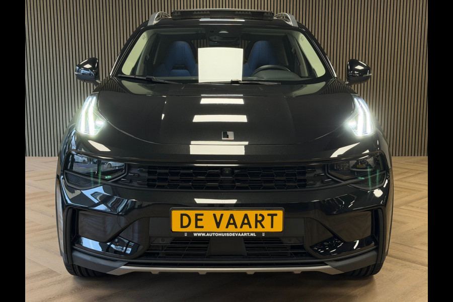 Lynk & Co 01 1.5 Plug in Hybride Black Edition PANODAK NAVIGATIE ACC 360CAM CARPLAY
