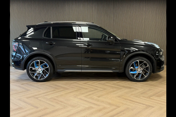 Lynk & Co 01 1.5 Plug in Hybride Black Edition PANODAK NAVIGATIE ACC 360CAM CARPLAY