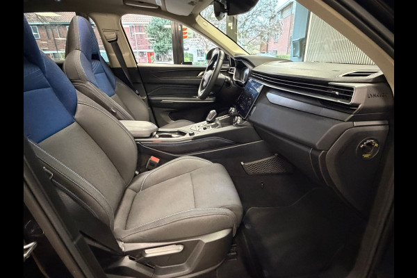 Lynk & Co 01 1.5 Plug in Hybride Black Edition PANODAK NAVIGATIE ACC 360CAM CARPLAY