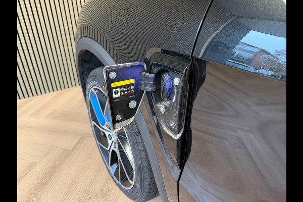 Lynk & Co 01 1.5 Plug in Hybride Black Edition PANODAK NAVIGATIE ACC 360CAM CARPLAY