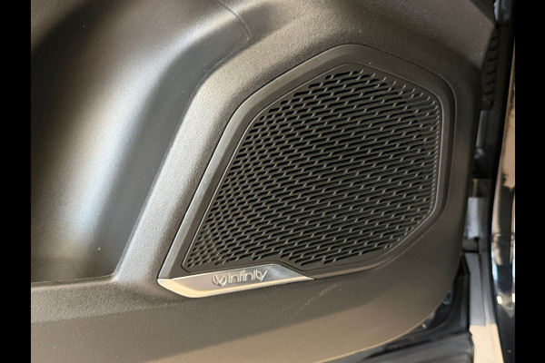 Lynk & Co 01 1.5 Plug in Hybride Black Edition PANODAK NAVIGATIE ACC 360CAM CARPLAY