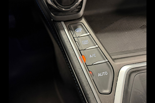 Lynk & Co 01 1.5 Plug in Hybride Black Edition PANODAK NAVIGATIE ACC 360CAM CARPLAY