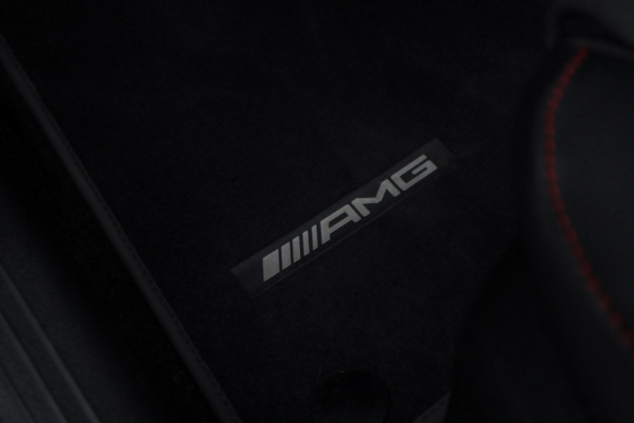 Mercedes-Benz A-Klasse 250e AMG Line Panodak Leer Navi PTS LM velgen EQ BTW auto!