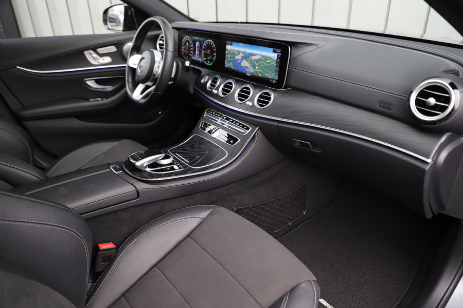 Mercedes-Benz E-Klasse 300e AMG | 320PK | Pano | Sfeerverlichting | Memory | ILS | Widescreen | Stoelverw. | Carplay | Standkachel | 2020.