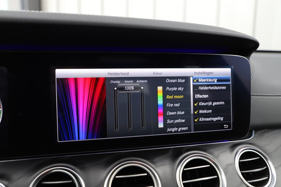 Mercedes-Benz E-Klasse 300e AMG | 320PK | Pano | Sfeerverlichting | Memory | ILS | Widescreen | Stoelverw. | Carplay | Standkachel | 2020.