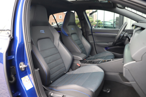 Volkswagen Golf 2.0 TSI R 4Motion | 320PK | Head-up | Keyless-go | Pano | Akrapovic | Performance-pakket | Memory | Stoelkoeling | Stuurwielverw