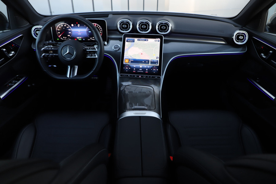 Mercedes-Benz C-Klasse 300e AMG | 313PK | Head-up | Keyless-go | Pano | Sfeerverlichting | Memory | Digital-light | Standkachel | 2022.