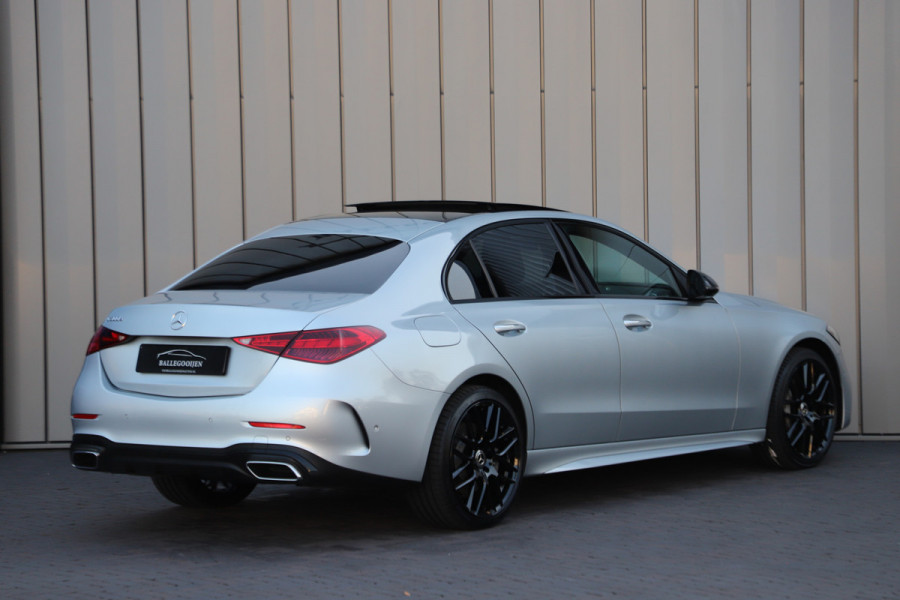 Mercedes-Benz C-Klasse 300e AMG | 313PK | Head-up | Keyless-go | Pano | Sfeerverlichting | Memory | Digital-light | Standkachel | 2022.