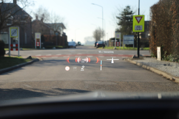 Mercedes-Benz C-Klasse 300e AMG | 313PK | Head-up | Keyless-go | Pano | Sfeerverlichting | Memory | Digital-light | Standkachel | 2022.