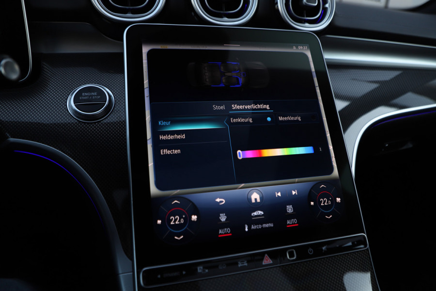 Mercedes-Benz C-Klasse 300e AMG | 313PK | Head-up | Keyless-go | Pano | Sfeerverlichting | Memory | Digital-light | Standkachel | 2022.