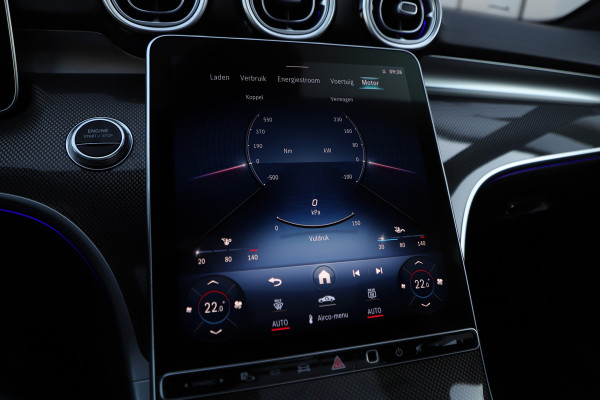 Mercedes-Benz C-Klasse 300e AMG | 313PK | Head-up | Keyless-go | Pano | Sfeerverlichting | Memory | Digital-light | Standkachel | 2022.