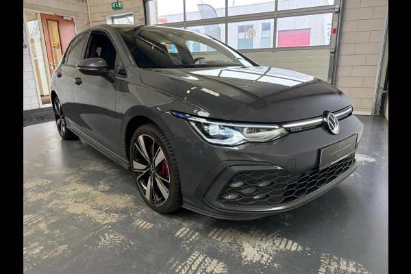Volkswagen Golf 1.4 eHybrid GTE IQ Light Navi Soel/Stuur verwarming 1 Jaar Bovag garantie