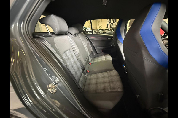 Volkswagen Golf 1.4 eHybrid GTE IQ Light Navi Soel/Stuur verwarming 1 Jaar Bovag garantie