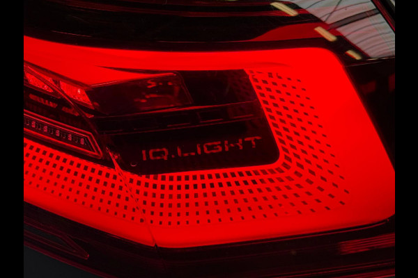 Volkswagen Golf 1.4 eHybrid GTE IQ Light Navi Soel/Stuur verwarming 1 Jaar Bovag garantie