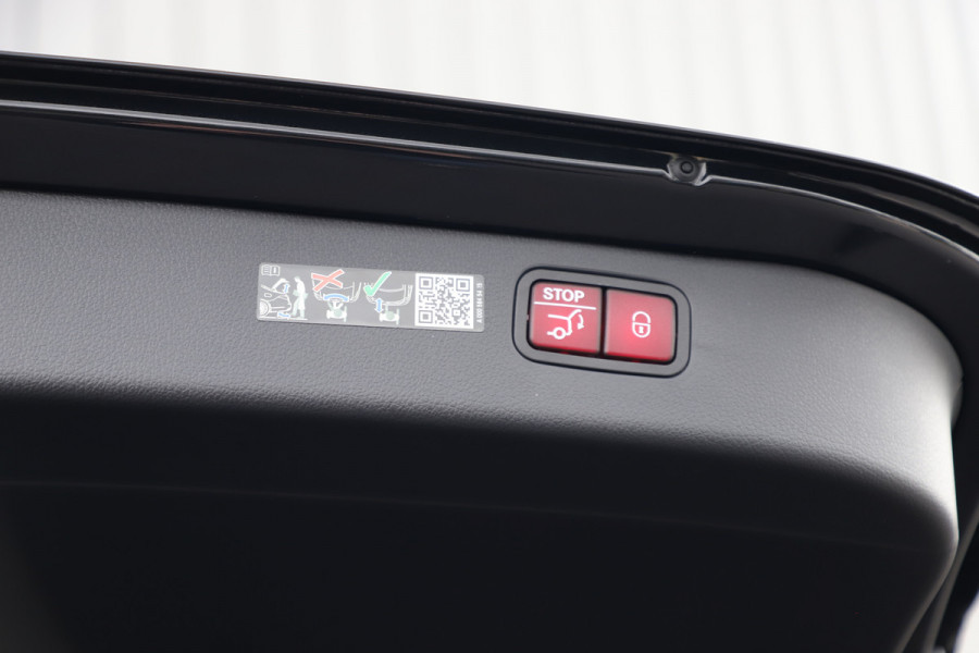 Mercedes-Benz C-Klasse Estate AMG 63 S E Performance | 680PK | Achterasbesturing | Carbon | Head-up | Sfeerverlichting | Burmester | Digital-light | AM