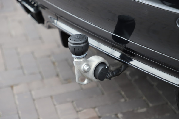 Mercedes-Benz C-Klasse Estate AMG 63 S E Performance | 680PK | Achterasbesturing | Carbon | Head-up | Sfeerverlichting | Burmester | Digital-light | AM