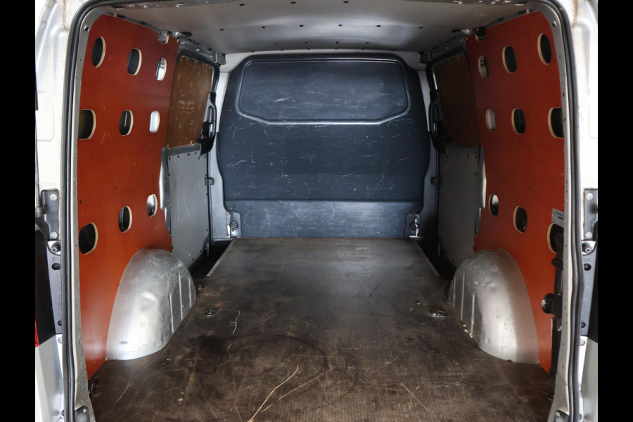 Mercedes-Benz Vito 119 CDI 190 PK AUT. L2H1 + 2 SCHUIFDEUREN | LED | CAMERA | 2500 KG TREKHAAK | 18 INCH LMV