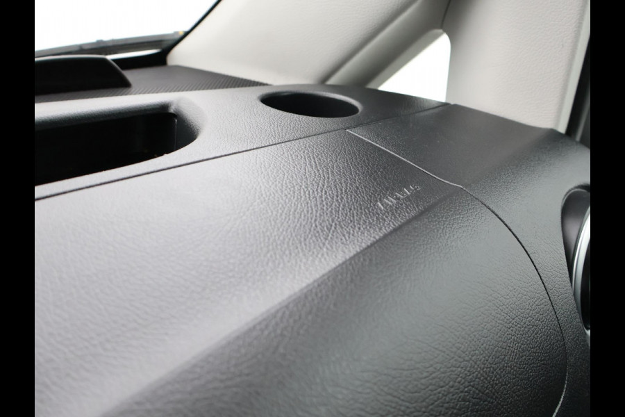 Mercedes-Benz Vito 119 CDI 190 PK AUT. L2H1 + 2 SCHUIFDEUREN | LED | CAMERA | 2500 KG TREKHAAK | 18 INCH LMV