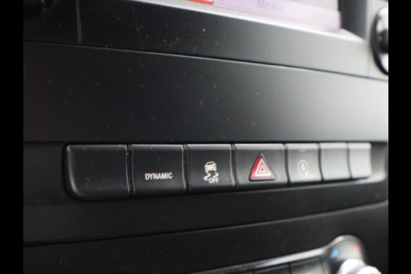 Mercedes-Benz Vito 119 CDI 190 PK AUT. L2H1 + 2 SCHUIFDEUREN | LED | CAMERA | 2500 KG TREKHAAK | 18 INCH LMV