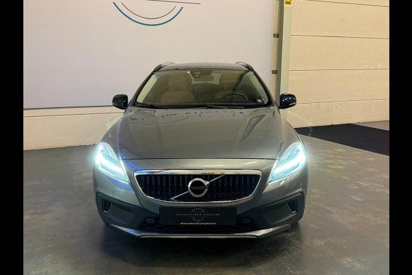 Volvo V40 Cross Country 1.5 T3 Polar+ Luxury Pano Stoel Verwarming 1 jaar bovag garantie