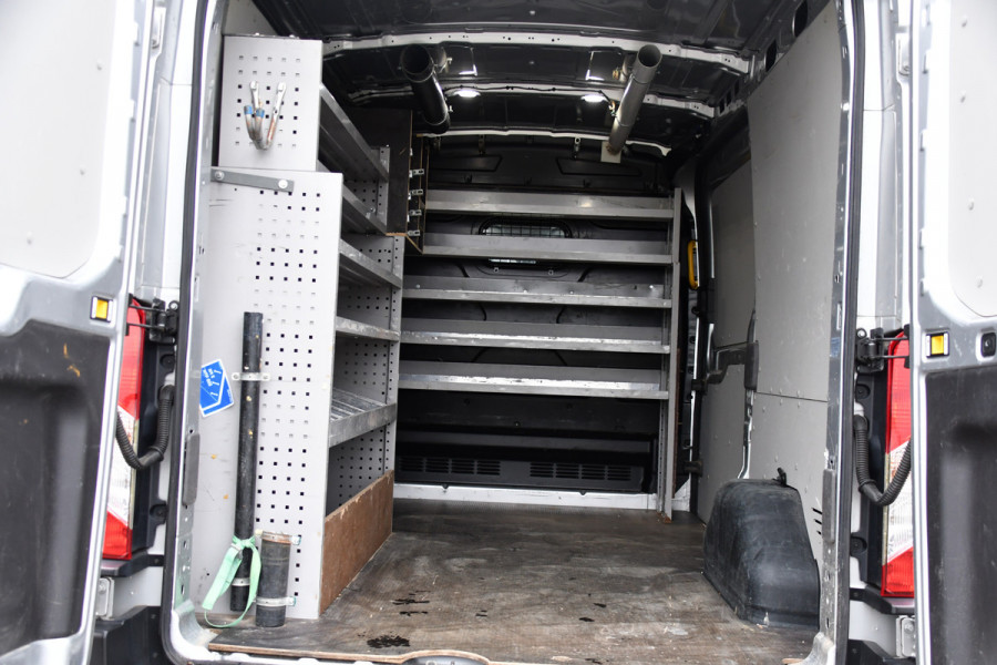 Ford Transit 350 2.0 TDCI L2H2 Limited PB Edition Camera, Cruise, Carplay, LED, 185pk, Automaat, Sensoren, Multimedia, Uniek!