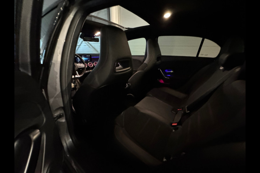 Mercedes-Benz A-Klasse 250 e AMG Pano|Sfeer|Night|Camera