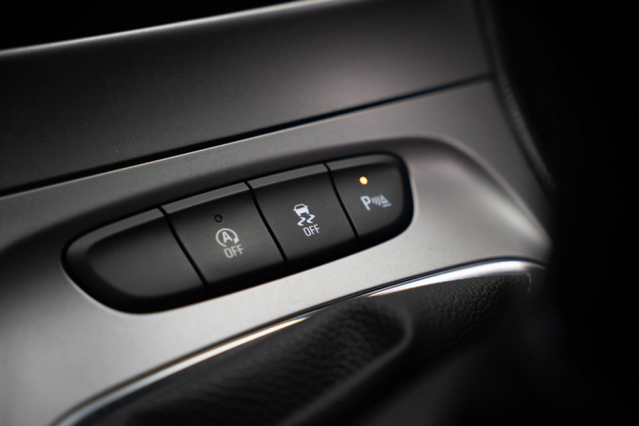 Opel Astra Sports Tourer 1.2T Navi Stoel- & stuurverw. Airco Carplay PDC Cruise BTW auto