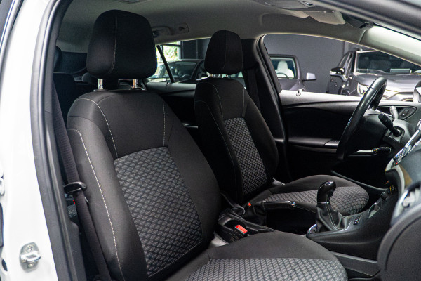 Opel Astra Sports Tourer 1.2T Navi Stoel- & stuurverw. Airco Carplay PDC Cruise BTW auto