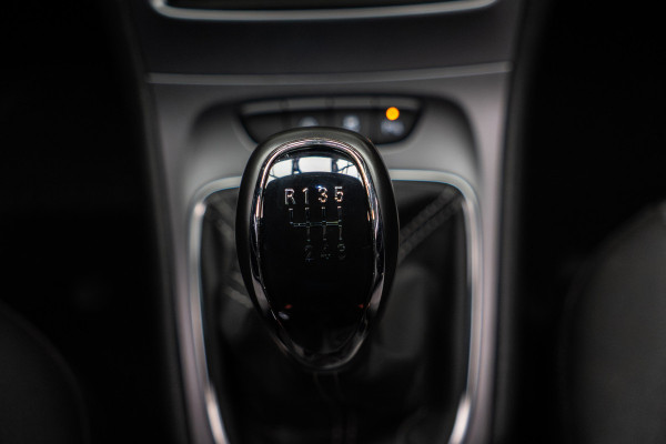 Opel Astra Sports Tourer 1.2T Navi Stoel- & stuurverw. Airco Carplay PDC Cruise BTW auto