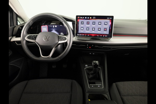 Volkswagen Golf Life Edition 1.5 TSI 85 kW / 116 pk Hatchback 6 ve Camera| 17'LM-velgen| Verwarmd stuur en voorstoelen | Keyless entry/start