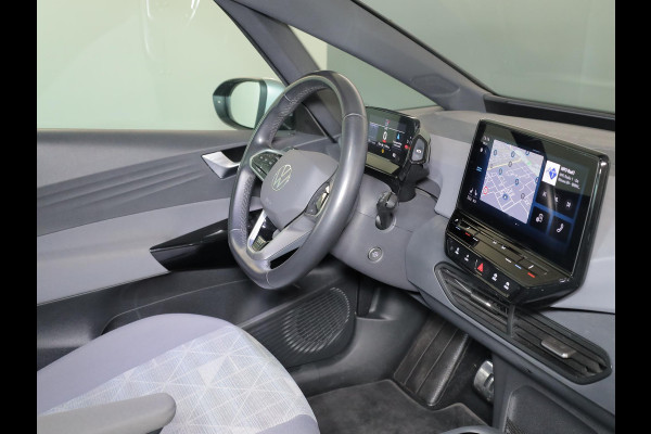 Volkswagen ID.3 First 58 kWh 93% SOH | 204 pk | Navigatie | Parkeersensoren | Adaptieve cruise control | Stoelverwarming | Apple Carplay/Android Auto |