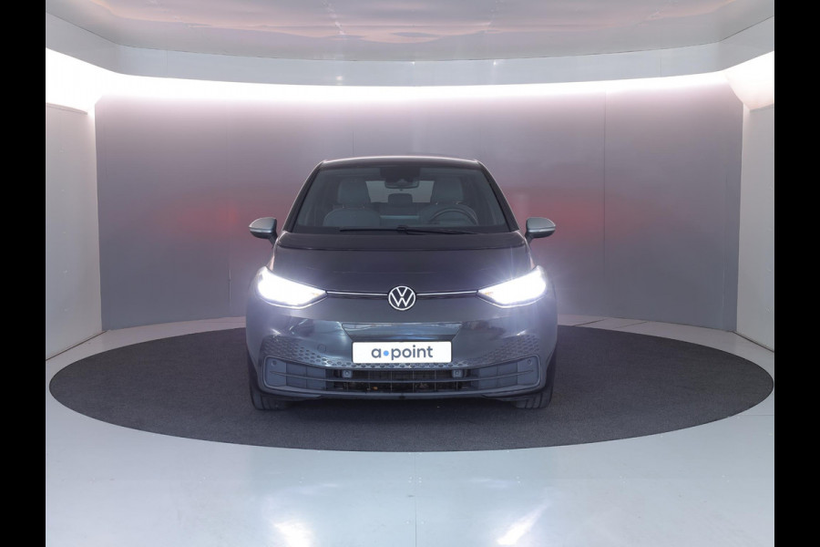 Volkswagen ID.3 First 58 kWh 93% SOH | 204 pk | Navigatie | Parkeersensoren | Adaptieve cruise control | Stoelverwarming | Apple Carplay/Android Auto |