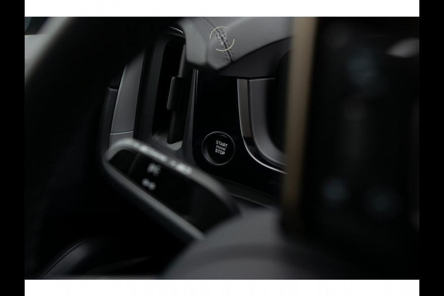 Porsche Cayenne 3.0 E-Hybrid SportDesign|Passenger Display|21''|Luchtvering|HUD|ACC|Bose|18-voudig|Panorama|Stoelkoeling