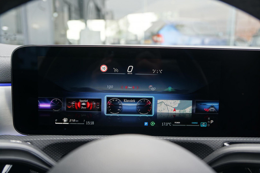 Mercedes-Benz CLA-Klasse Shooting Brake AMG Line *FACELIFT * + 360° / HEAD-UP / BURMESTER / MEMORY