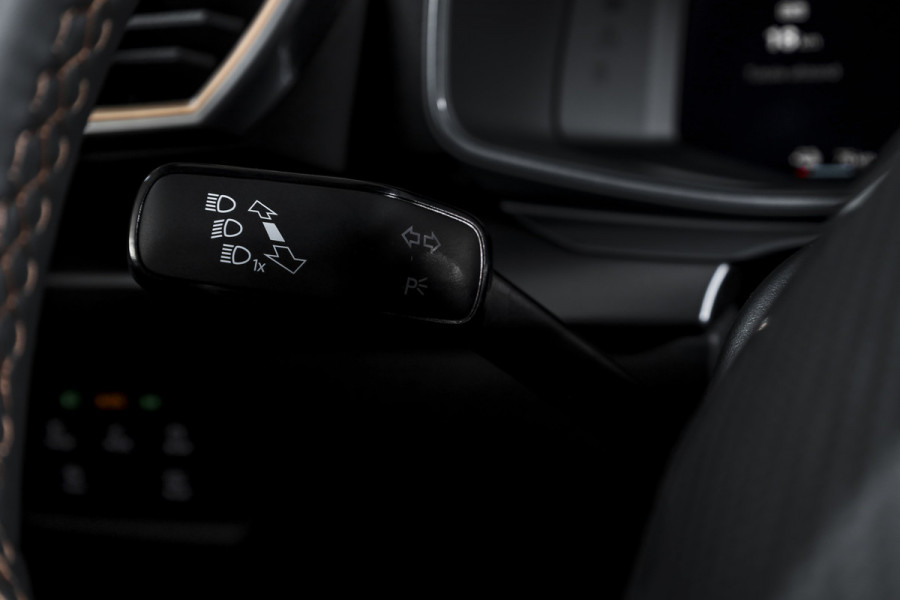 CUPRA Formentor 1.5 TSI e-Hybrid 272 PK VZ Performance | S/k-panodak | Adapt. Cruise | Memory | Stoel-+Stuurverw. | 360 Camera | Dig. Cockpit | NAV + App. Connect | ECC | Elek. Klep | LM 19" | 2603