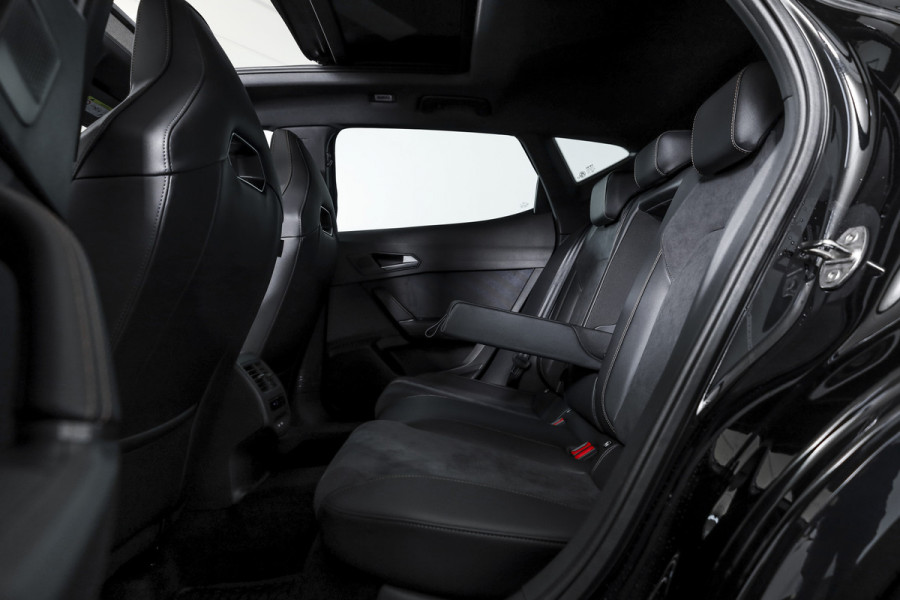 CUPRA Formentor 1.5 TSI e-Hybrid 272 PK VZ Performance | S/k-panodak | Adapt. Cruise | Memory | Stoel-+Stuurverw. | 360 Camera | Dig. Cockpit | NAV + App. Connect | ECC | Elek. Klep | LM 19" | 2603