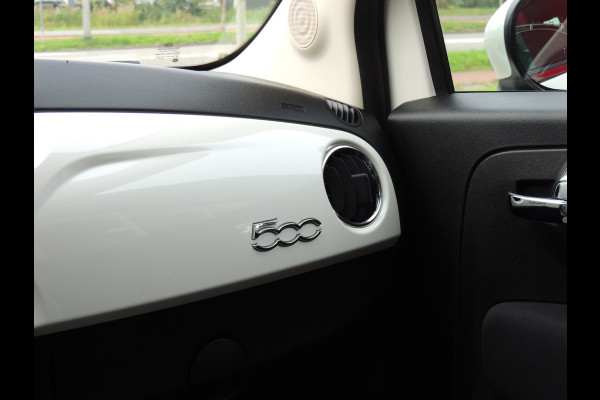 Fiat 500 TwinAir Turbo Lounge 81PK | 16" velgen | Navigatie | Cruise Controle | Parkeersensoren