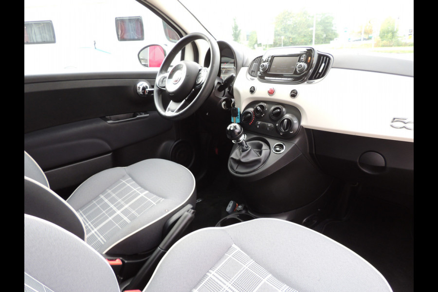 Fiat 500 TwinAir Turbo Lounge 81PK | 16" velgen | Navigatie | Cruise Controle | Parkeersensoren