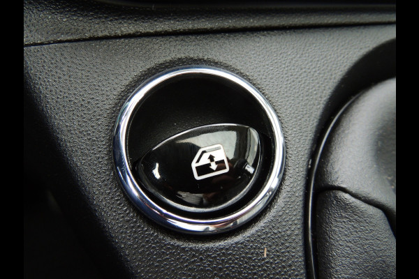 Fiat 500 TwinAir Turbo Lounge 81PK | 16" velgen | Navigatie | Cruise Controle | Parkeersensoren