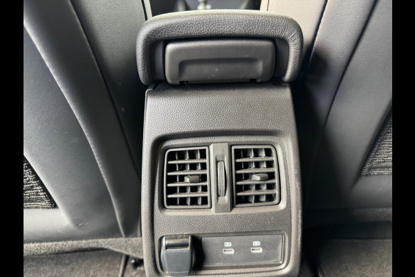 Renault Captur TCe 90 Techno Nieuw model! / Camera / P-sensoren / AppleCarPlay & Android Auto / Speciale kleur