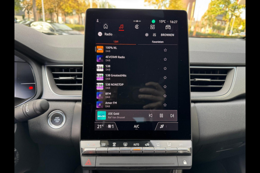 Renault Captur TCe 90 Techno Nieuw model! / Camera / P-sensoren / AppleCarPlay & Android Auto / Speciale kleur