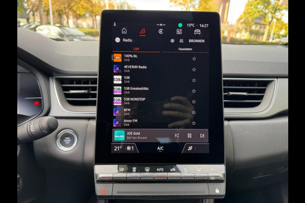 Renault Captur TCe 90 Techno Nieuw model! / Camera / P-sensoren / AppleCarPlay & Android Auto / Speciale kleur