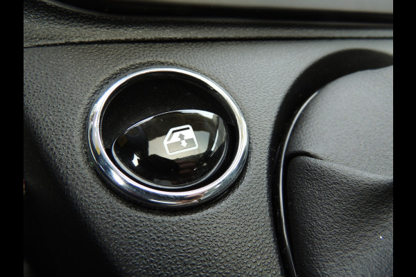 Fiat 500 TwinAir Turbo Lounge 81PK | 16" velgen | Navigatie | Cruise Controle | Parkeersensoren