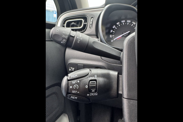Citroën C3 1.2 PureTech Shine - Navigatie / Apple CarPlay I Airco I PDC I LED I Sport velgen I Veiligheids pakket I Dealer onderh.