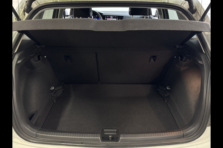 Volkswagen Polo TSI 95PK LIFE CARPLAY/ACC/PDC